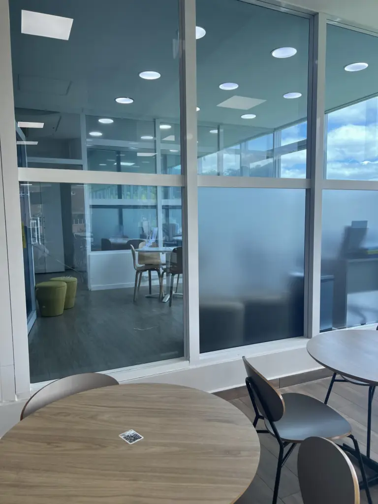envelopamento de portas